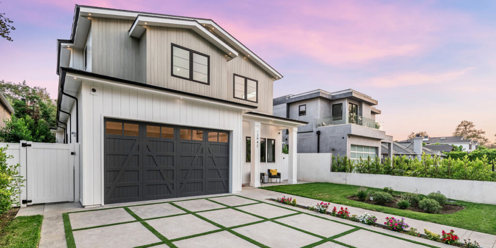 Commercial Landscaping Services - Construction Services